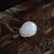 天然和田玉羊脂玉發財豬吊墜項鏈冰底羊脂玉油潤十足脂生肖豬吊墜