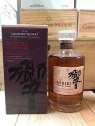 Hibiki Blender‘s Choice (with Gift Box) https://www.jubilationintl.com/product/hibiki-blenders-choic