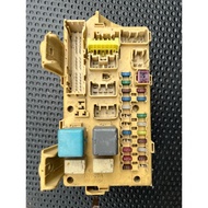 WISH ZNE10 DASHBOARD FUSE BOX USED JAPAN