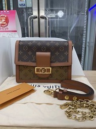 Lv Dauphine medium
