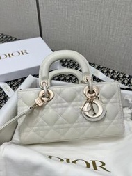 Dior D joy