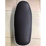 67-CD-Cub saddle Extremely beautiful car toy