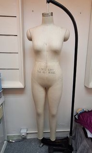 【急售・專業生財工具】德威 Tak Wai Model 女裝立裁人台 / 板房公仔