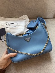 Prada 三合一Re-Edition 2005 leather Bag with Pouch