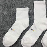 Soccer Socks Feetures Sports Socks Loose and High Collar White Black Thick cotton Unisex Sweat Absor