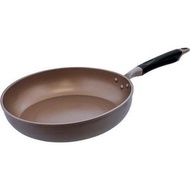 Bestco - 鑽石塗層易潔煎鍋 | 單柄煎鍋 | 32cm | 棕色 | 電磁爐適用 | 日本品牌 | ND-8297