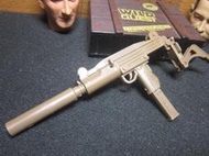B2兵工裝備 沙褐色款1/6滅音筒型UZI烏茲衝鋒槍一把 mini模型