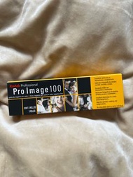 過期Kodak ProImage 100 五筒