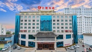 Huilong Hotel