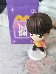 麥當勞 TinyTAN Suga公仔