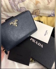 Prada Wallet 中長銀包