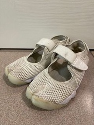 ♻️ Nike WMNS AIR RIFT 忍者鞋｜分趾鞋｜白色 24cm