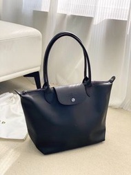 Longchamp龍驤 黑色 牛皮中號長柄托特包 媽咪包 手拿包 手提袋 斜挎包 單肩包 通勤 生日禮物 節日 情人節 Crossbody bag shoulder bag commuting bir