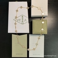 Van Cleef  Van Cleef & Arpels  [VCA White shell 20Flower necklace]