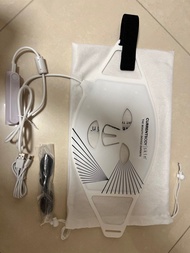 (95% NEW) CurrentBody Skin LED Light Therapy Face Mask