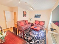 2 Bed Flat,Sleeps 4,Wifi,Near Cabot Circus,BRI 1mi