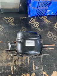 คอมตู้เย็นHITACHIฮิตาชิ FL0528-SY มือสองของแท้