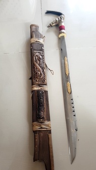 Mandau khas  senjata  Suku Dayak  mandau model Antiq  panjang  80 cm