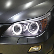 YIYUE | ชุดไฟหน้า LED Xenon สำหรับ BMW E60 2003-2010 Angel Eye