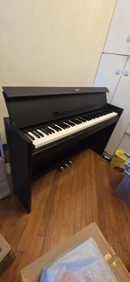 Yamaha Digital Piano