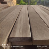 Papan Pagar Dinding Gerbang Teras Kisi Kisi Partisi Decking Kayu Bengkirai 19x7x60-180 cm