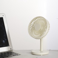 Small fan USB Mini mute office desktop fan student dormitory bedroom， small fan table.