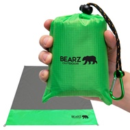BEARZ Outdoor Pocket Blanket - Waterproof Picnic Blanket, Compact Travel Blanket, Picnic Blankets Wa