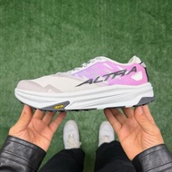 Altra Mont Blanc Carbon 專業運動鞋