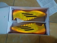 Adidas F10 in messi
