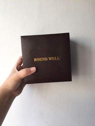 Round well白陶瓷手錶