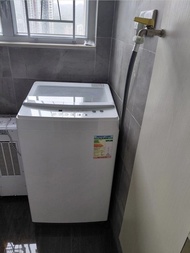 白色頂揭式洗衣機