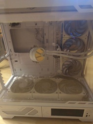 可議 Valkyrie VK03 LCD ATX 機箱 +Valkyrie A360水冷 + ASUS prime 金牌750w