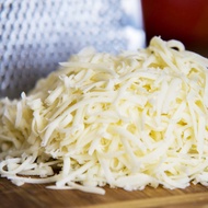 Phô mai bào mozzarella phủ pizza phô mai tan chảy kéo sợi làm pizza mì ý