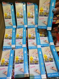 🇯🇵👍#日本限定💯
＃磁磚去污筆👏
#清潔波鞋 #美白波鞋💕
#一次見效🎉
#瓷磚美白
#波鞋美白
終於買到🎉☀️ 磁磚縫專用去污筆🎌 日本製造🇯🇵👍可以使用在廁所🏘️廚房浴室磁磚拿奉上 相信大家都有