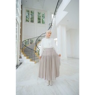 Selena Shimmer Skirt