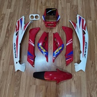 ชุดสี Dash สีแดง/ขาว ปี93  พร้อมติดสติ๊กเกอร์ (9 ชิ้น)