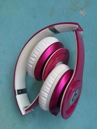 Beats solo hd耳罩式耳機