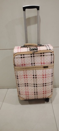 Suitcase 24吋喼格紋拉桿行李箱