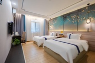 Qiqi Homestay (Nanxi Ancient Street Branch)