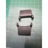 2 x replacement gshock dw002 color black wing used good condition