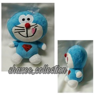 Patung Doraemon Super Hero