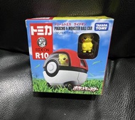 Tomica Dream Ride On R10 Pikachu & Monster Ball Car