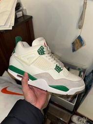 Air Jordan 4 SB Pine Green