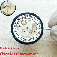 NH35 3 and 6 Oclock Black and White Calendar The Chinese NH35 Movement Can Replace the Japanese Seik