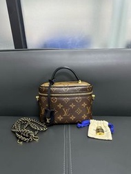 LV Vanity Case