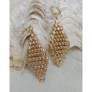 DIAMNOND SHAPE DANGLING EARRING 10K GOLD GF