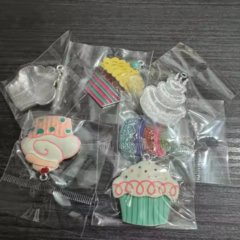 Stock 10pcs/bag Doughnut/Donut /Cupcake/Birthday Cake Rhinestone/Enamel Pendants For Chunky Kids Jew