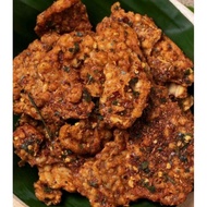 Tempe Crispy pedas daun jeruk 1Kg/ TEMPE Tempe pedas daun jeruk /Tempe pedas daun jeruk 1kg / Tempe kering pedas /tempe crispy pedas Keripik tempe pedas daun jeruk Viral Tiktok/ Viral sultan / Sultan Bandung