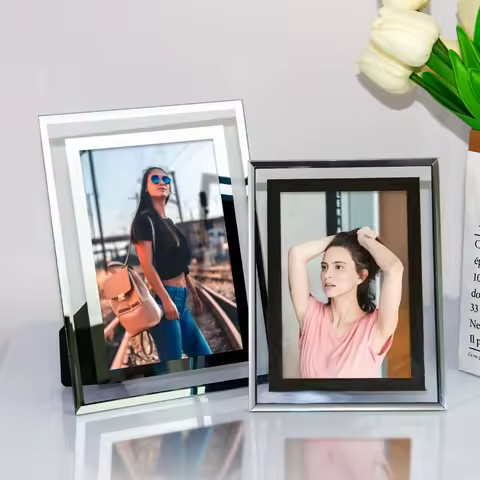 From the elegance of a 5" crystal glass photo frame to the grandeur of an A4 photo frame,5 "6" 7 "8"