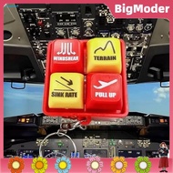 <COD> Wind Shear Warning Simulator Cockpit Safety Button Keychain Realistic Aircraft Keychain with E